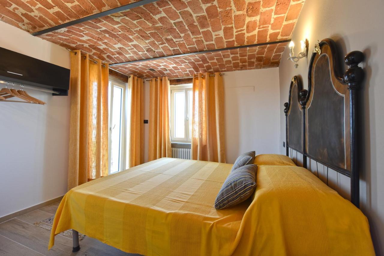 Casa Valentina 1902 Daire Montegrosso dʼAsti Dış mekan fotoğraf